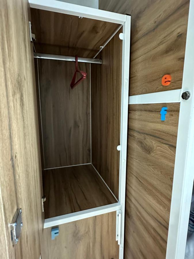 Izzzi Hostel Bişkek Dış mekan fotoğraf